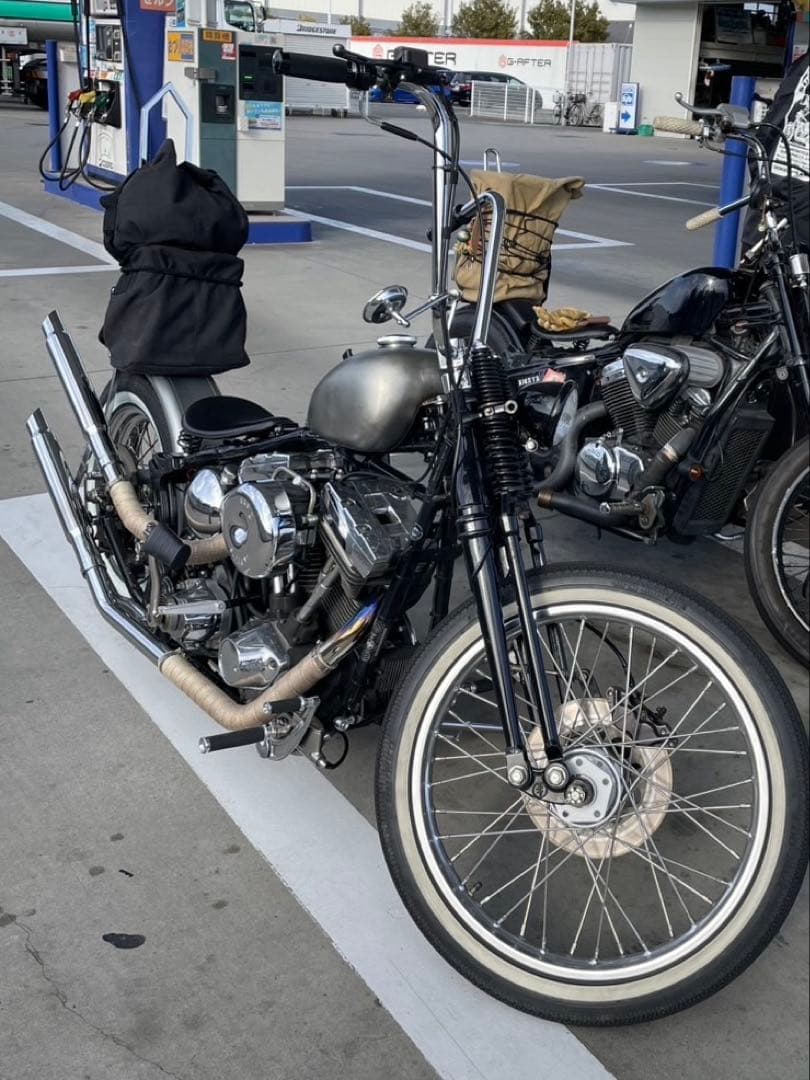 タンク　ピーナッツタンク　ハイトンネル　素地の上に艶消しクリア　ハーレー