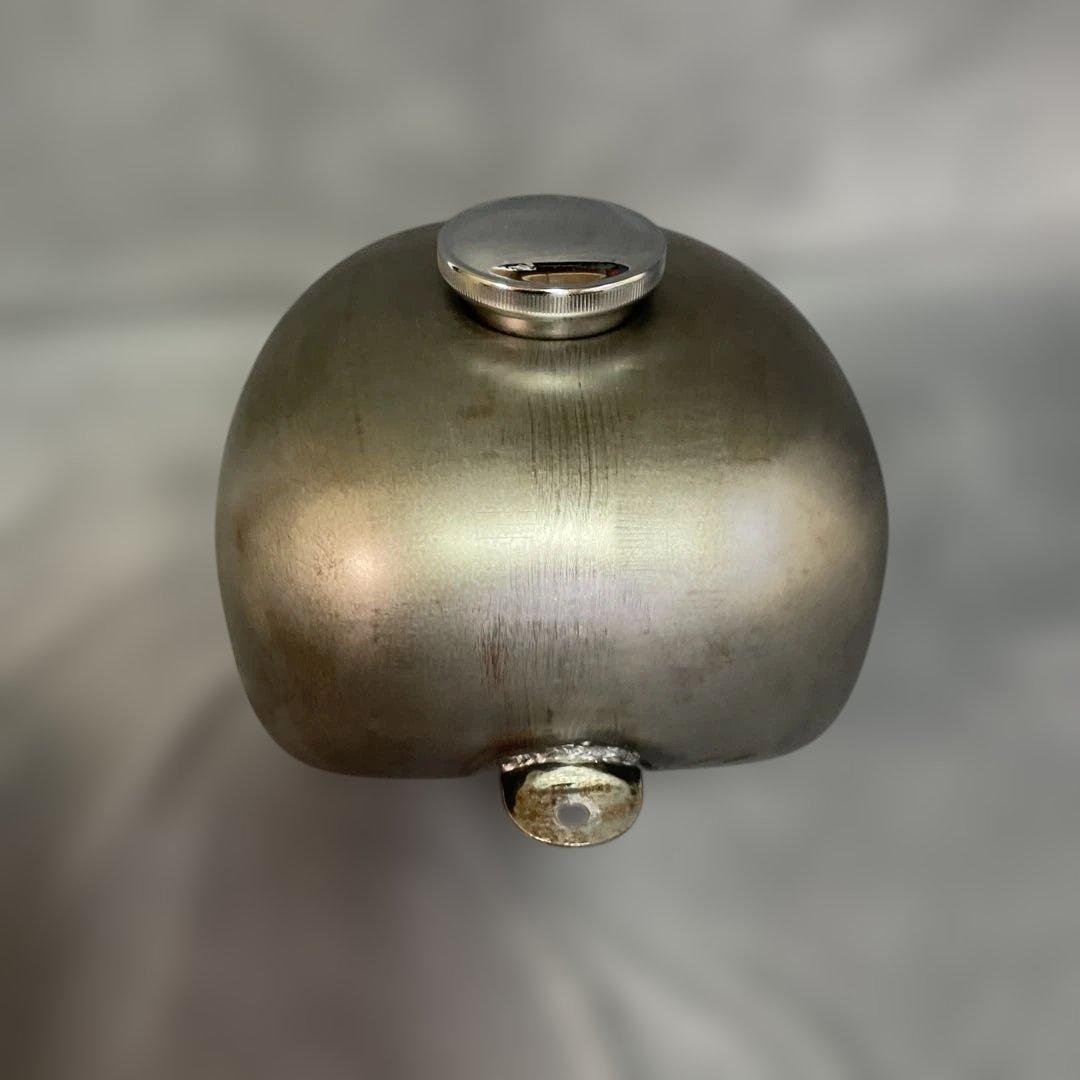 タンク　ピーナッツタンク　ハイトンネル　素地の上に艶消しクリア　ハーレー