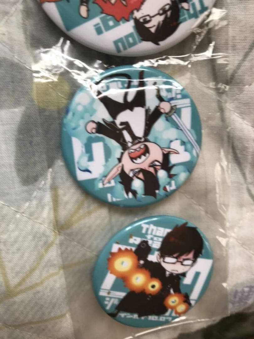 未開封 青の祓魔師 サイン会缶バッジセット 加藤和恵