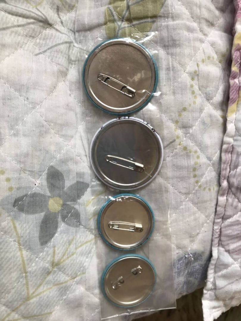 未開封 青の祓魔師 サイン会缶バッジセット 加藤和恵