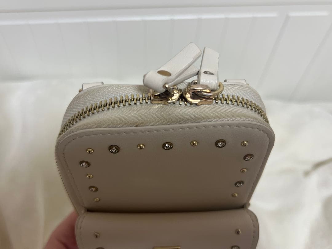 CELFORD（セルフォード）ビジュースタッズマルチショルダー