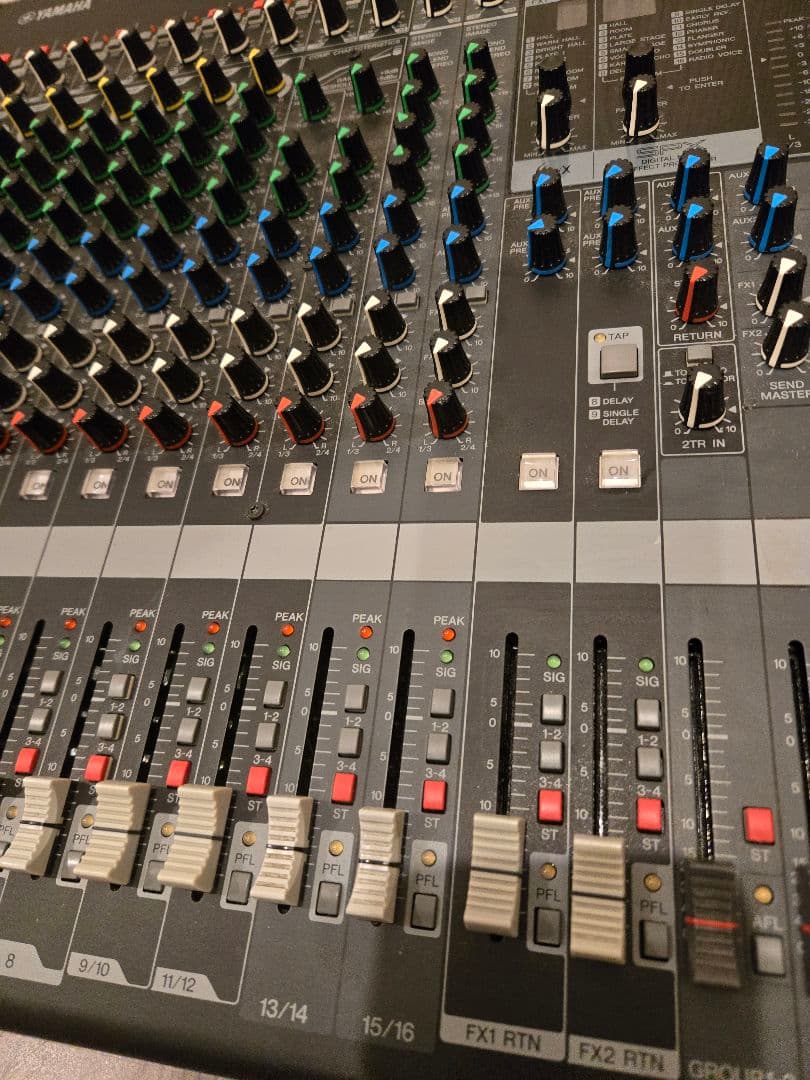 訳あり【YAMAHA】ヤマハ卓上アナログミキサーMGP16X