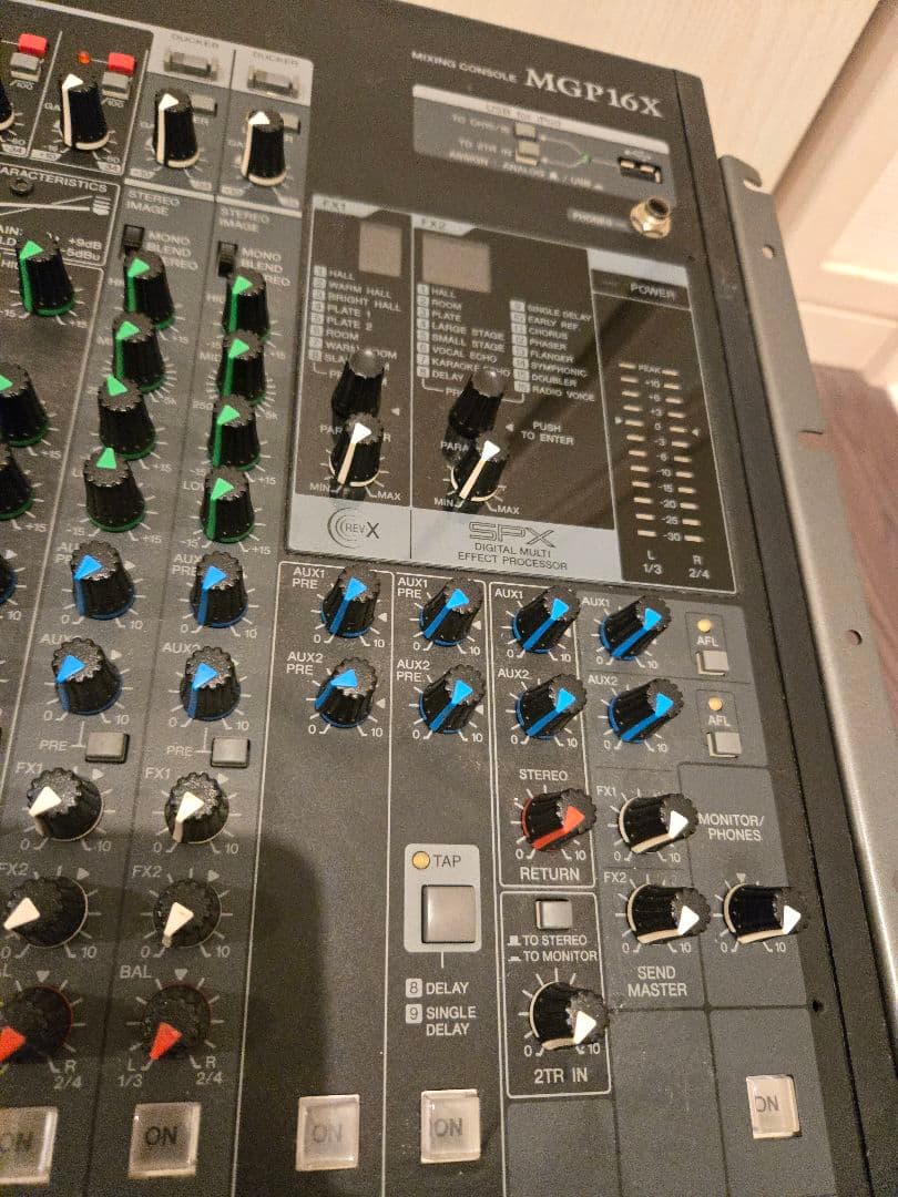 訳あり【YAMAHA】ヤマハ卓上アナログミキサーMGP16X