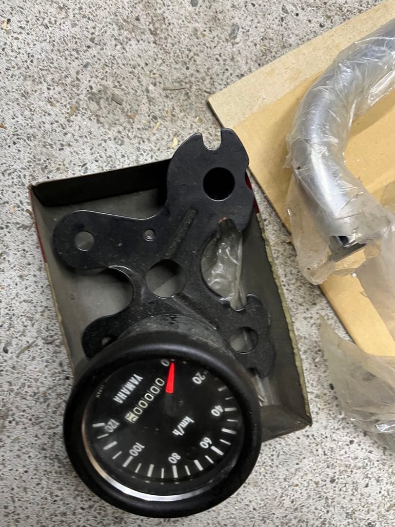 ヤマハ　当時物新品メーター　デッドストック　gt50 gt80 dt1 ht？