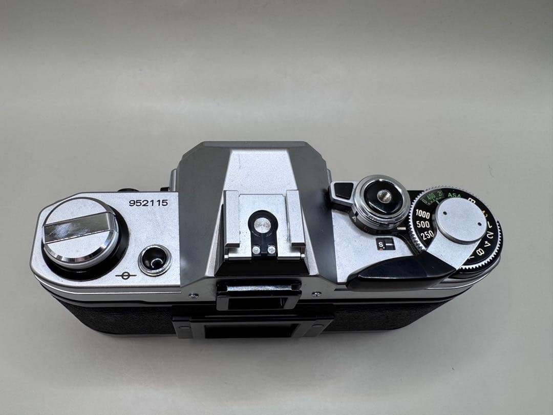 フィルムカメラ Canon AE-1 / FD 28mm f2.8 S.C.