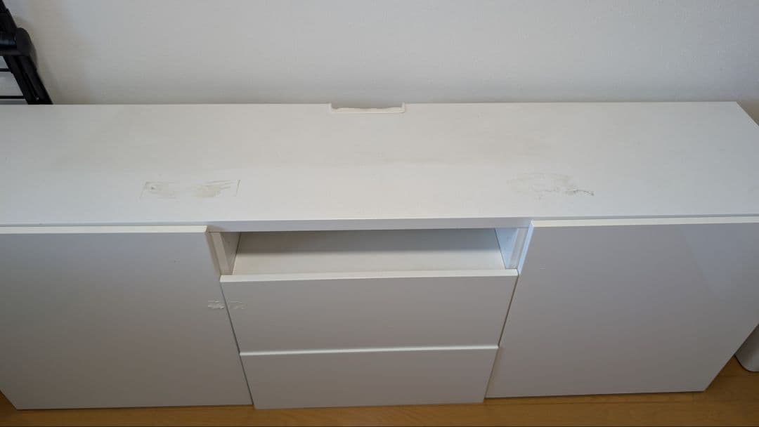 IKEA テレビ台　ホワイト