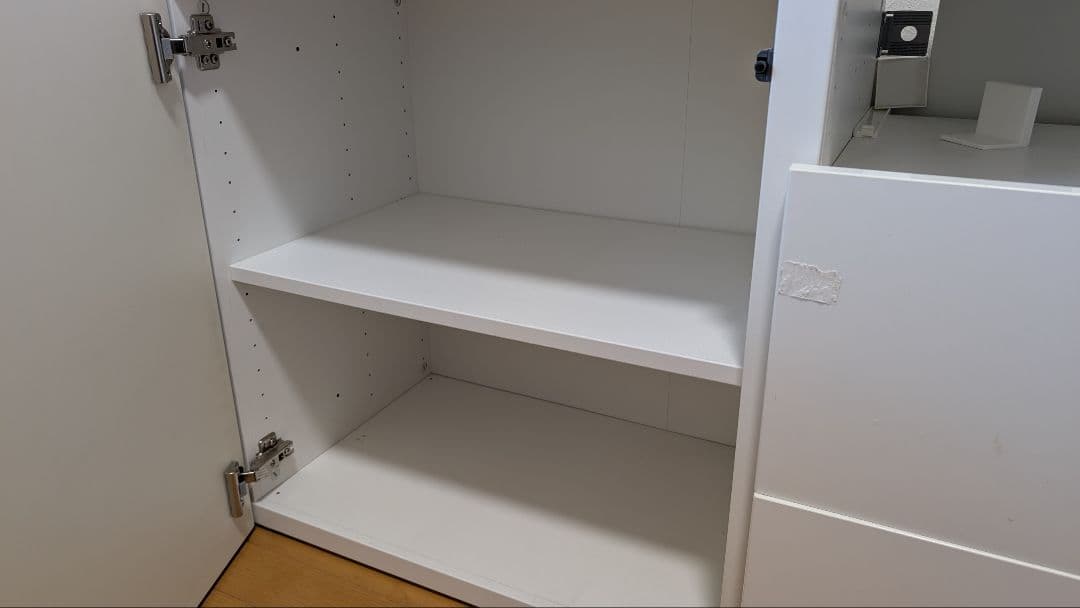 IKEA テレビ台　ホワイト