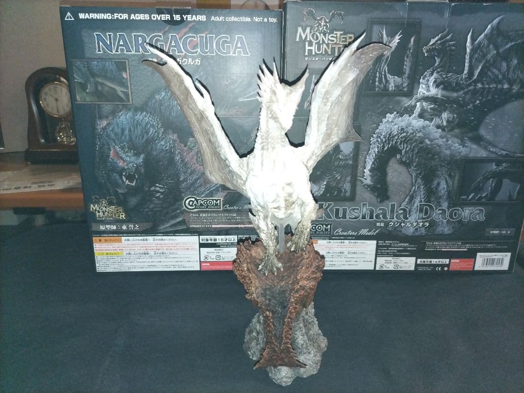 専用　クリエイターズモデル　クシャルダオラ脱皮