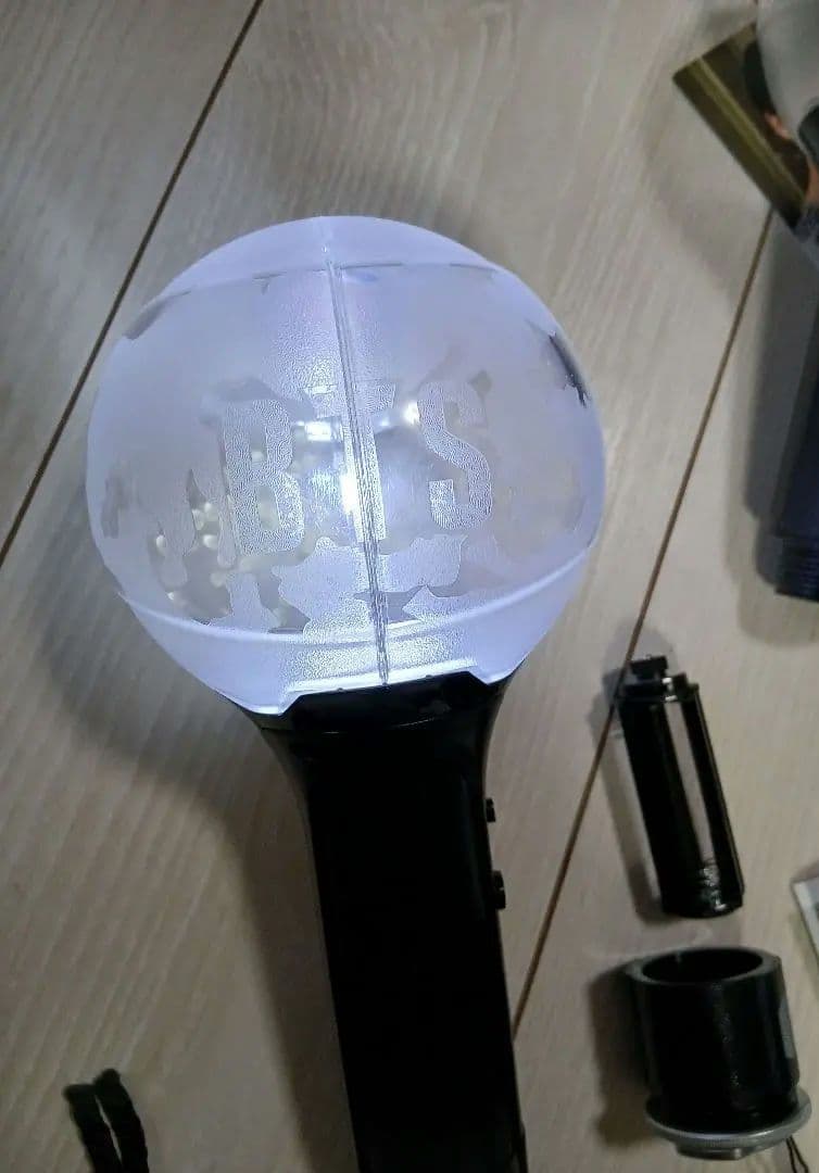BTS　オフィシャルライトスティックVer.3　2本セット　写真のみです　ペンラ