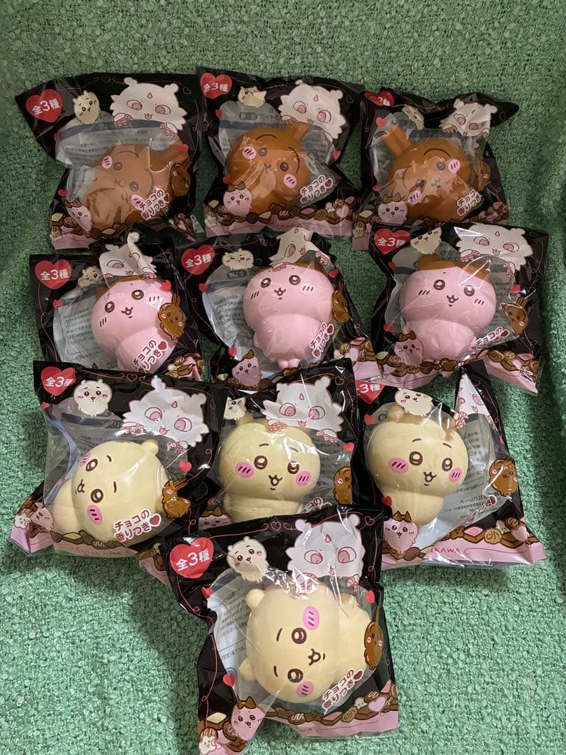 コンプ　ちいかわ バレンタインスクイーズ うさぎ　ハチワレ　ちいかわマスコット