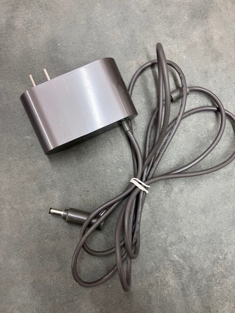 Dyson SV10 コードレス掃除機 本体 付属品※可動品