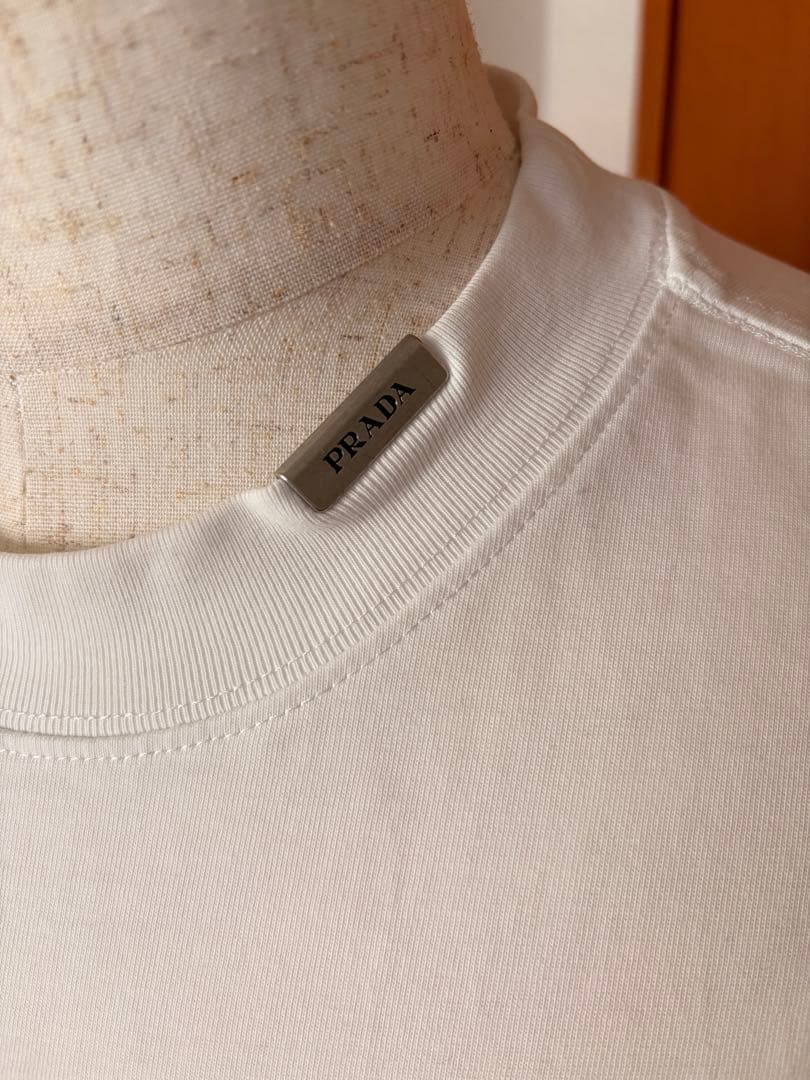 PRADA プラダ Tシャツ