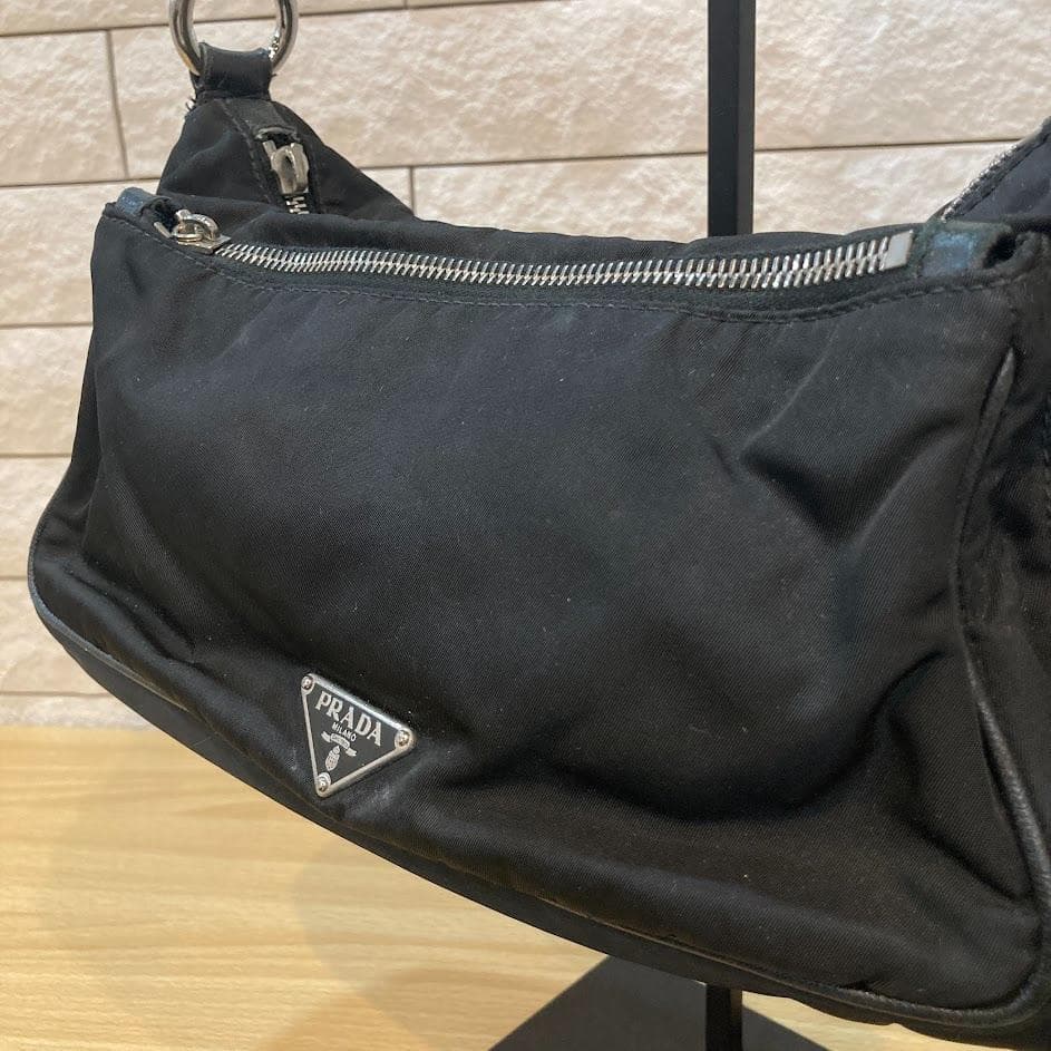 PRADA プラダ ナイロン ショルダーバッグ 肩掛け ハンドバッグ