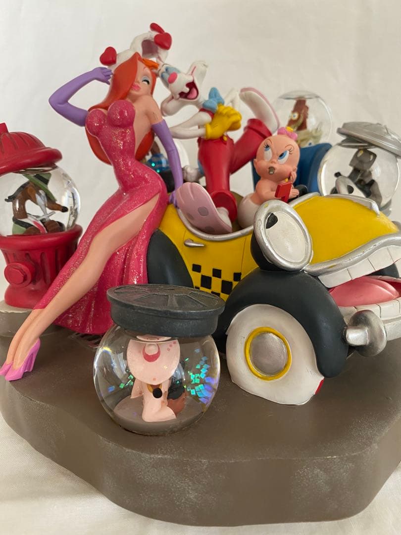 ロジャー・ラビット フィギュア レア　スノードーム　Roger Rabbit