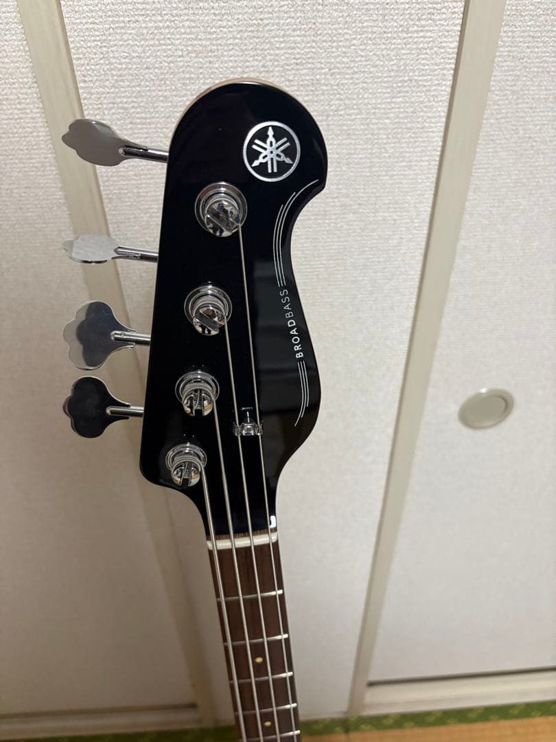 [美品]ヤマハ エレキベース BB434 Ice Blue 限定カラー