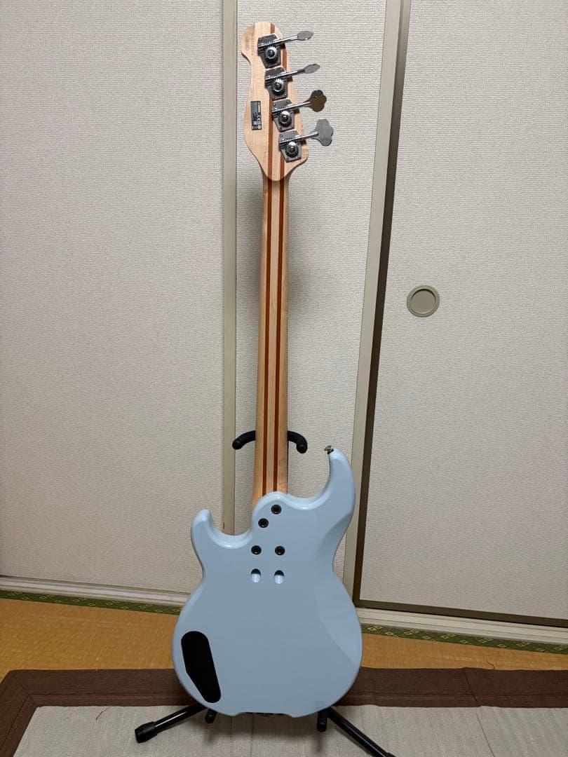 [美品]ヤマハ エレキベース BB434 Ice Blue 限定カラー