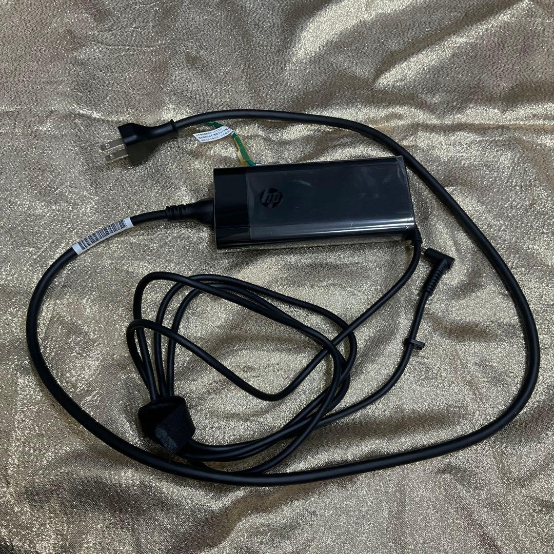 hp spectre i7 有機EL Bang&Olufsen