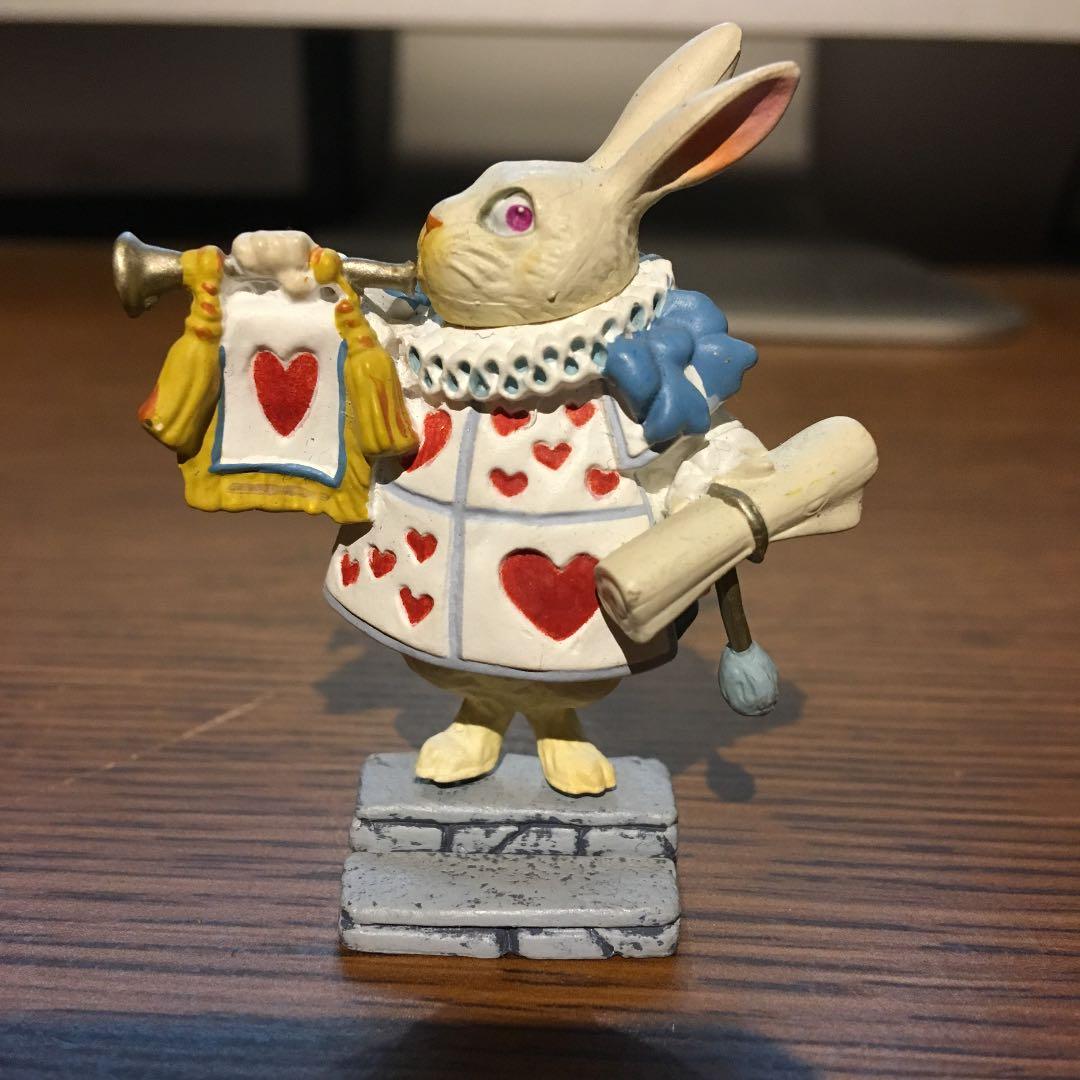 不思議の国のアリス うさぎ