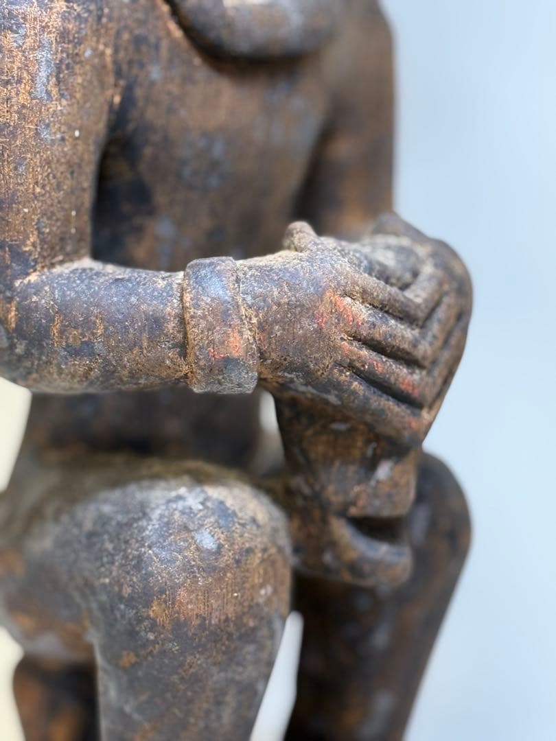 T 「アフリカン美術」ゴンゴ民主共和国 ルバ族 神聖な木彫像