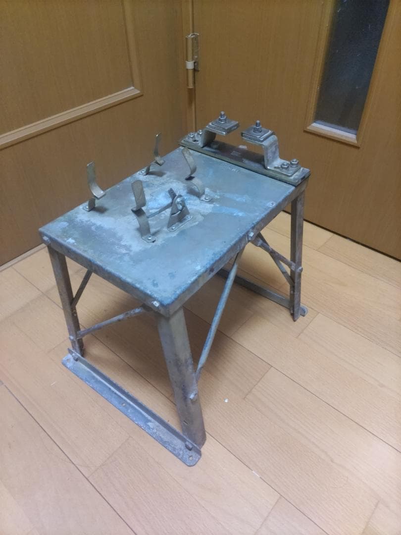 ホビーラジコン　エンジン用テストベンチ金属スタンド