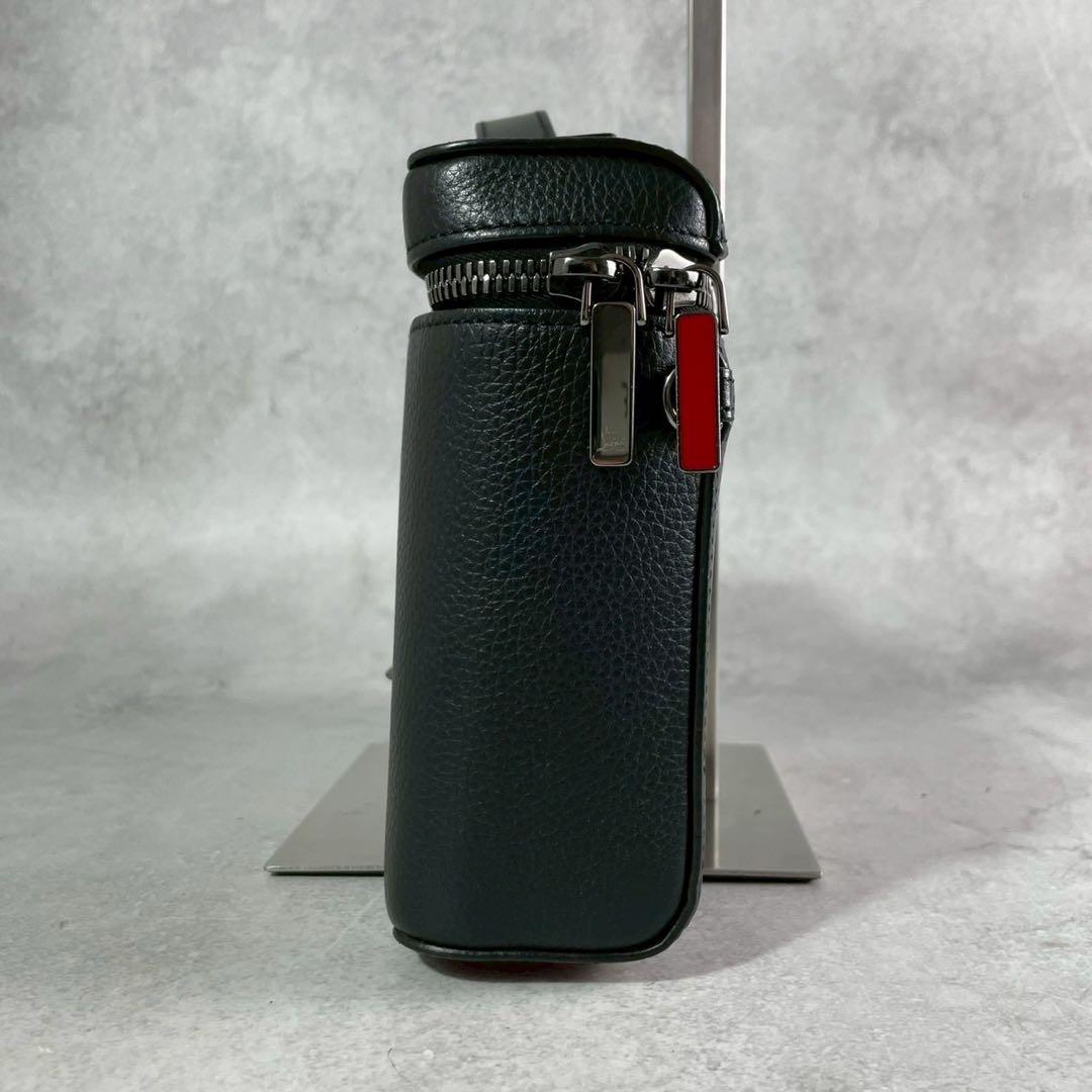 【極美品】Christian Louboutin ルブタン キピポーチ レザー