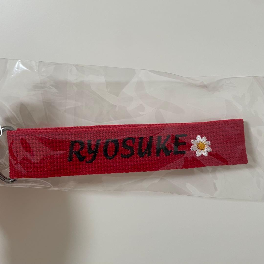 山田涼介 Galaxy RYOSUKE 花刺繍 赤　ストラップ　RED