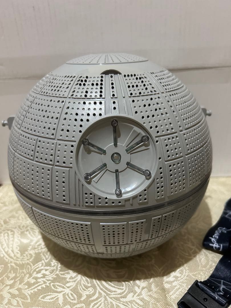 【希少レア】海外ディズニー限定 デススター　ポップコーンバケット