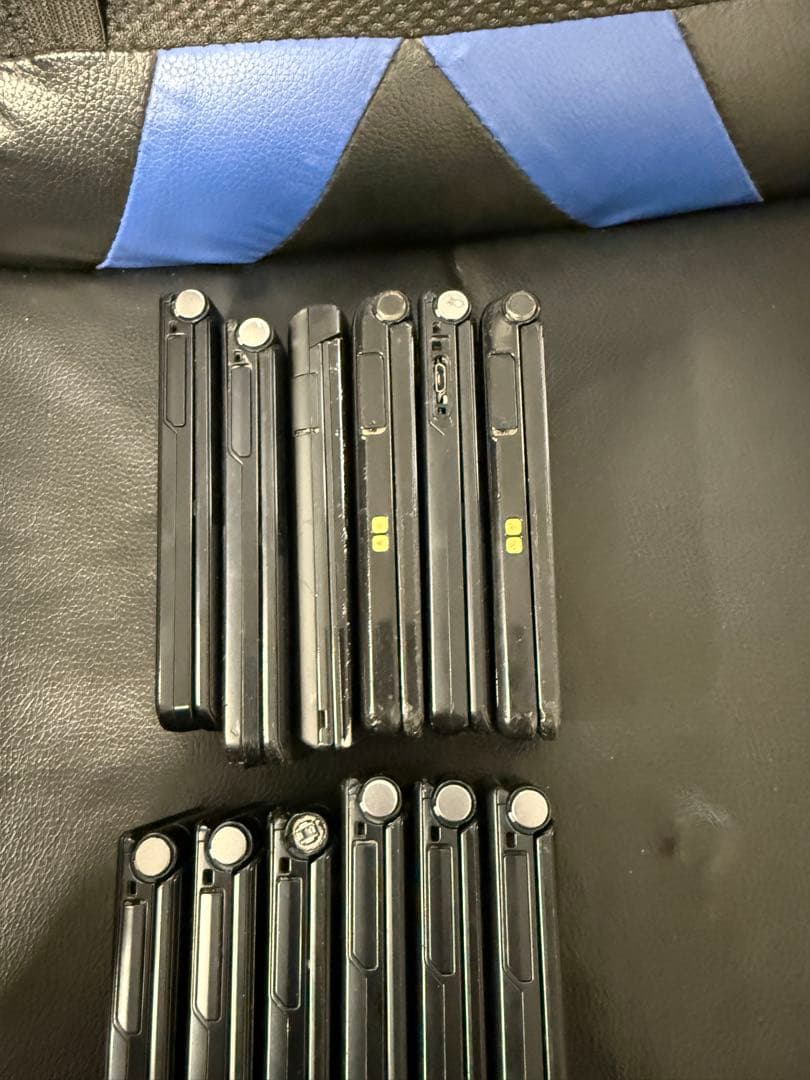 ガラケー、携帯本体まとめ売りバラ売り可セット