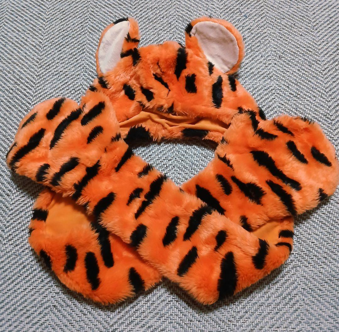 ディズニー　マフラーファンキャップ ティガー