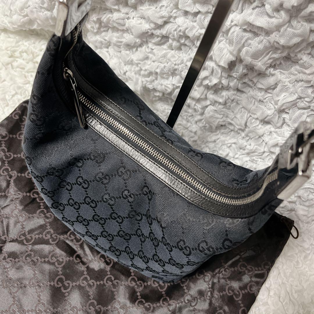 美品✨GUCCI ショルダーバッグ 肩掛け GG柄 ブラック レディース 伊製