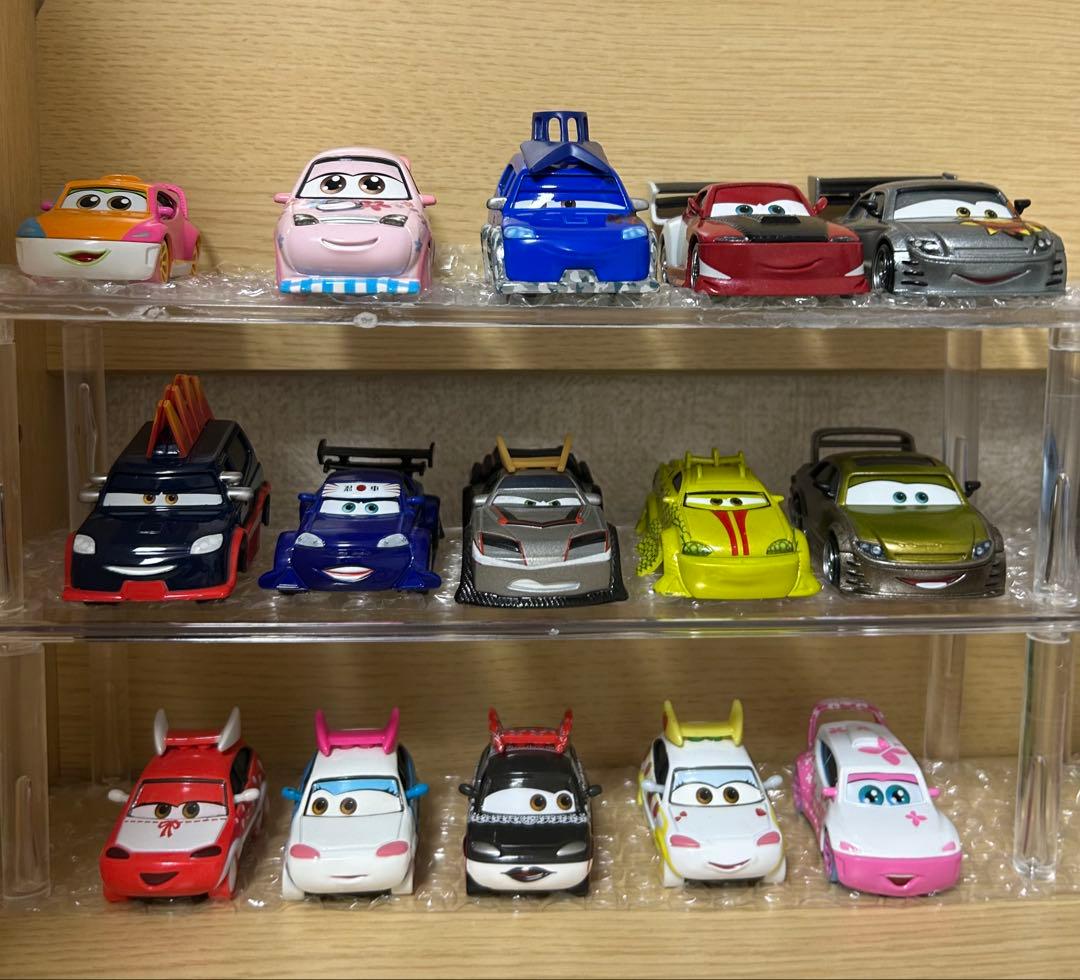 カーズ　マテル　ミニカー