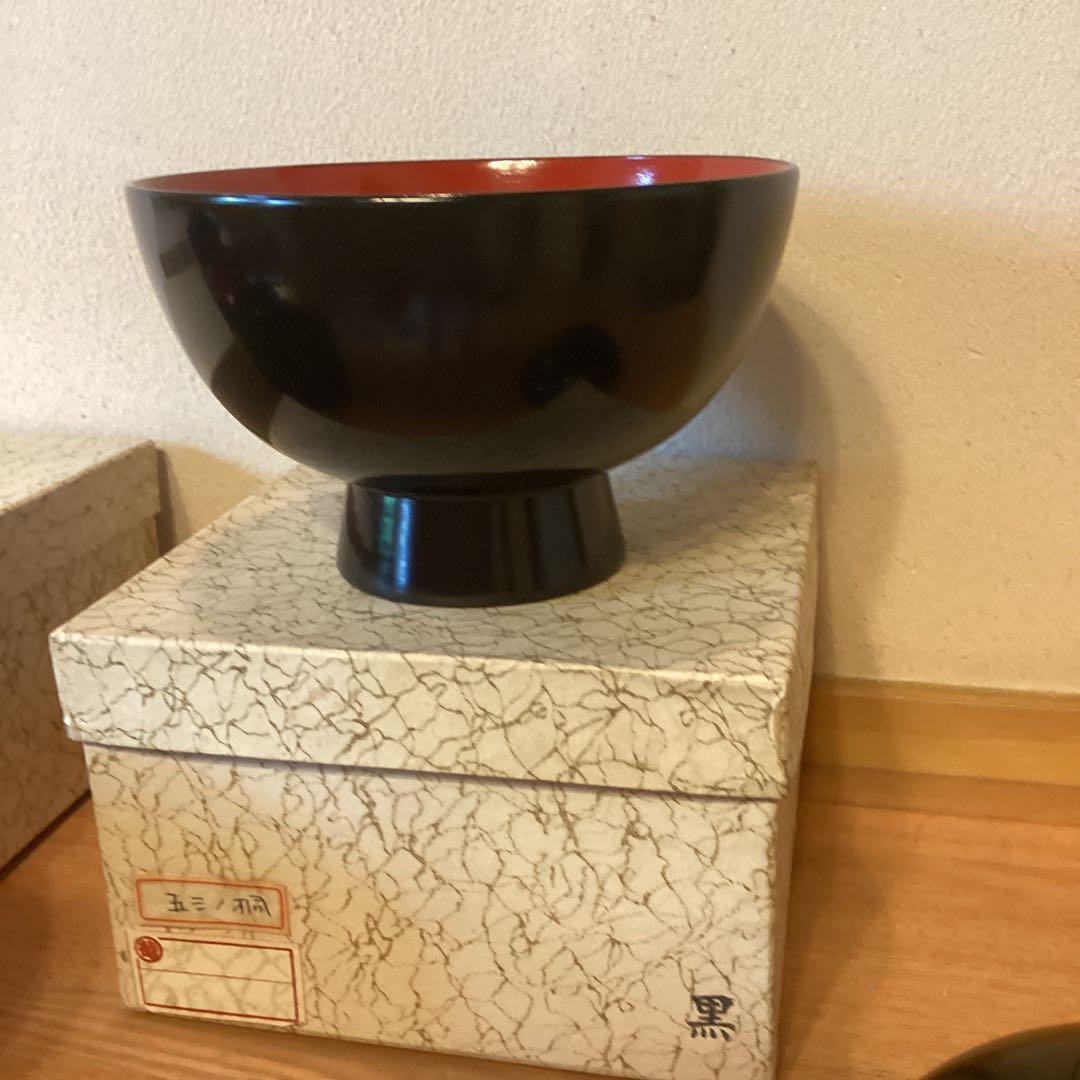 蓋付き椀　五三桐　家紋入り　沈金　輪島塗り　吸物椀　金彩入り　漆器　懐石料理