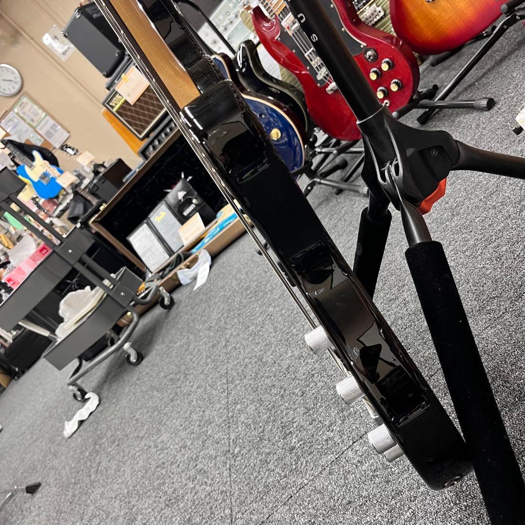 【10253】 Greg Bennett 6弦ベース FN-5-6 ブラック