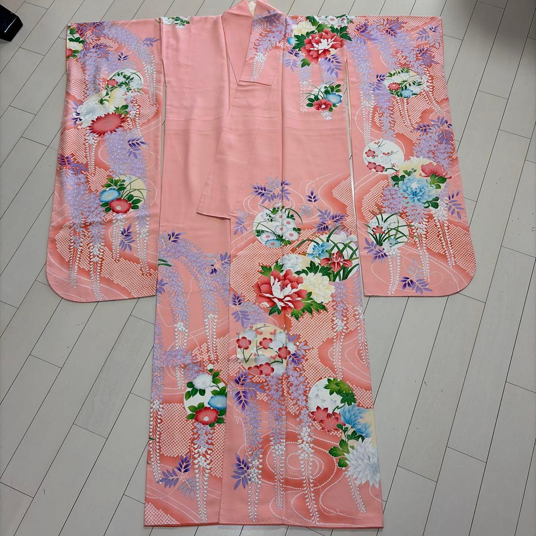 ■E5322■美品■正絹■珊瑚色 藤に花尽くし　袷　振袖■丈165　裄64.5