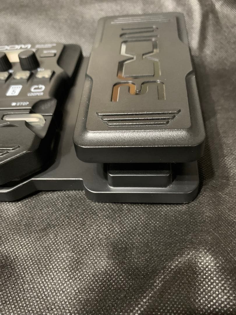 ZOOM G1X FOUR【中古】