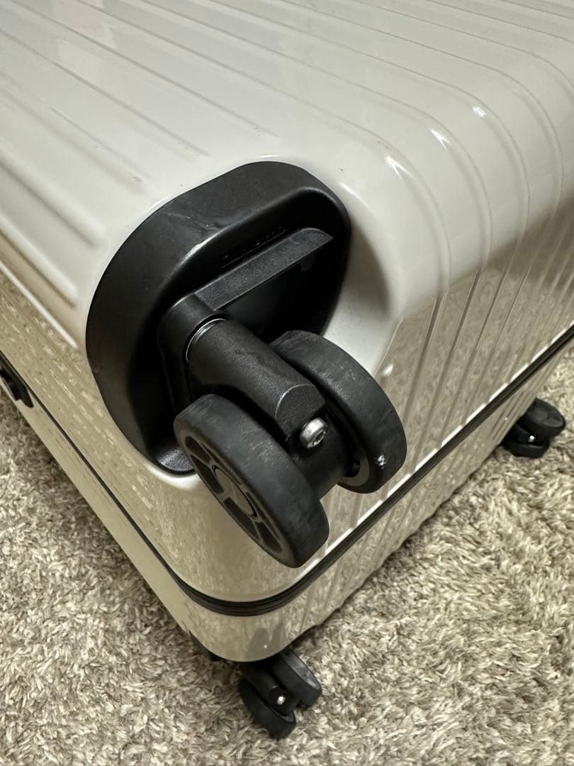 超稀少！！　PORSCHE × RIMOWA (ポルシェ純正アクセサリー)74L