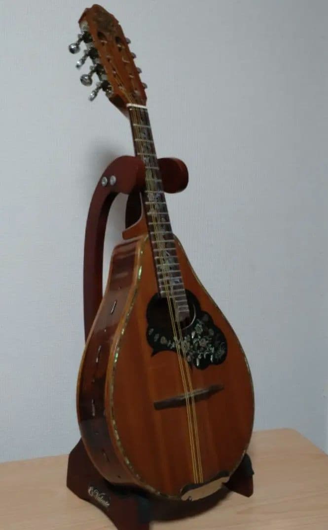 マンドリン 螺鈿マリア像