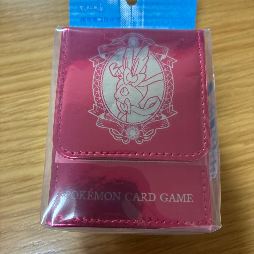 【新品未開封】コレクションファイル　イーブイズ　フリップデッキケース ニンフィア