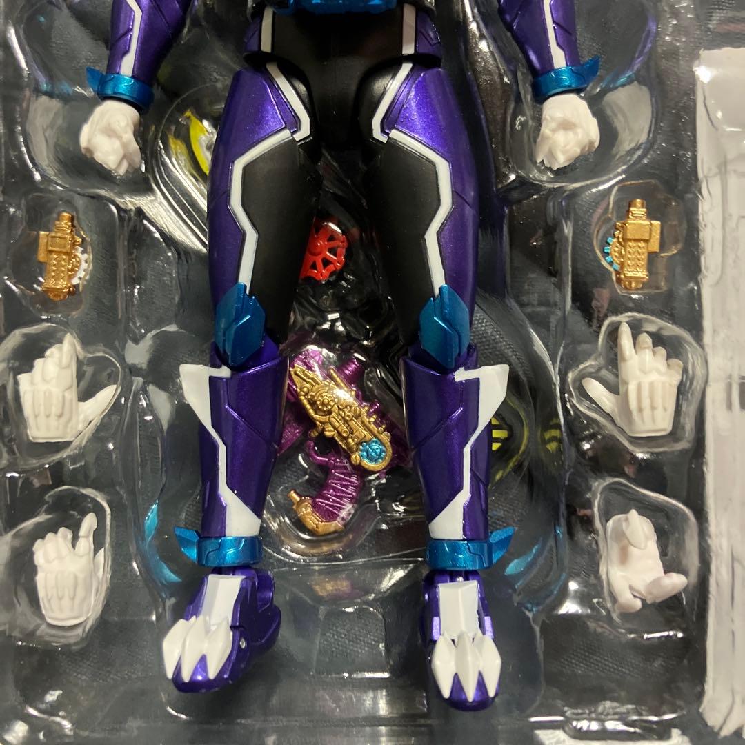 S.H.Figuarts仮面ライダーローグ