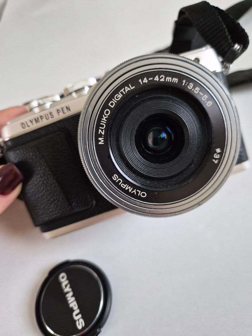 デジタルカメラ OLYMPUS PEN E-PL7