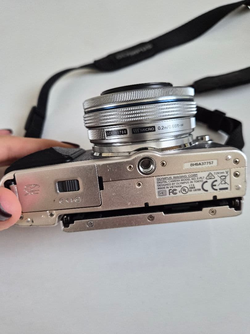 デジタルカメラ OLYMPUS PEN E-PL7