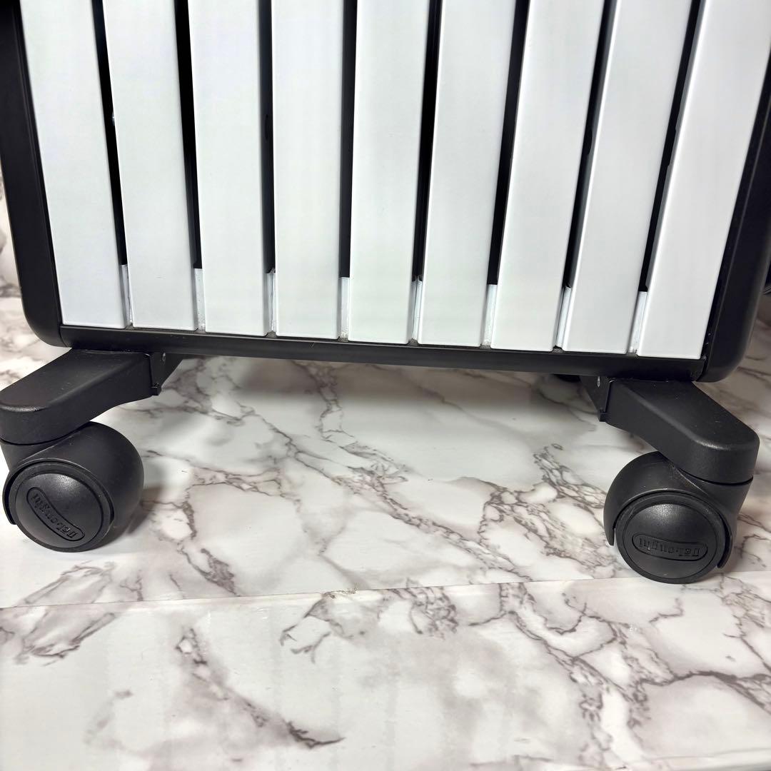 良品　デロンギ マルチダイナミックヒーター MDHU12-BKリモコン　新品