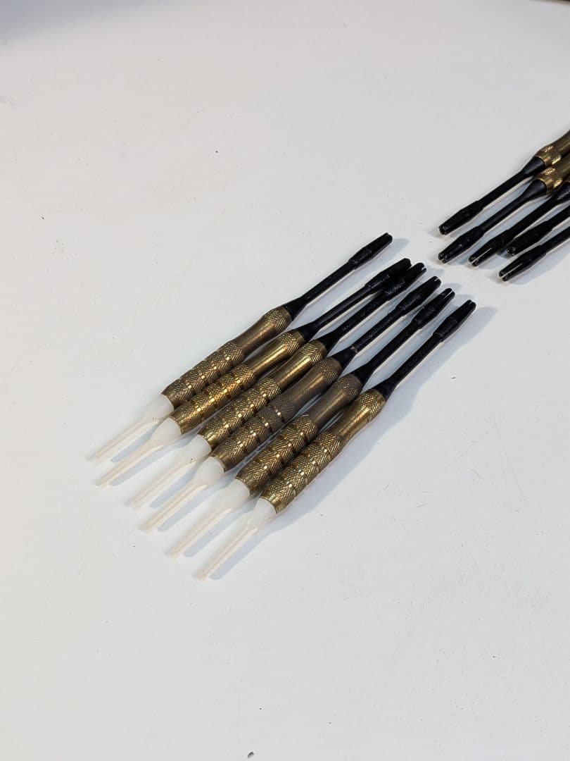 P847 【美品】電子ダーツボード KING'S HEAD 木製キャビネット付き