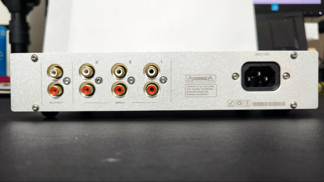 【美品】プリアンプ・パワーアンプセット 交換用オペアンプ付き