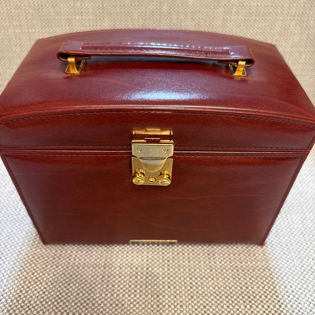 タサキ　レザージュエリーボックス　宝石箱　田崎真珠