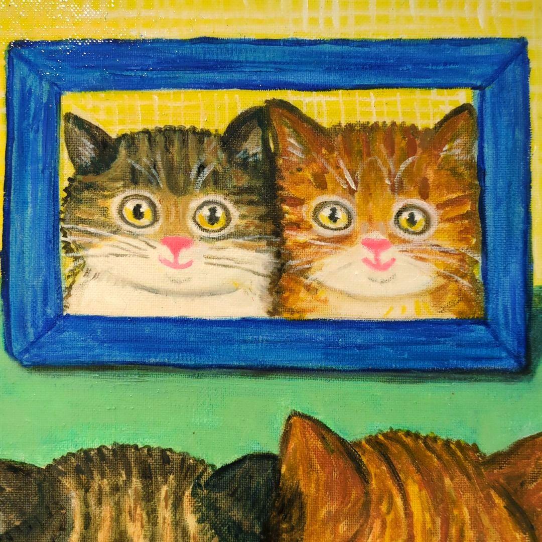 キャンバス油絵　自分の子どものころの写真を見るにゃんこたち