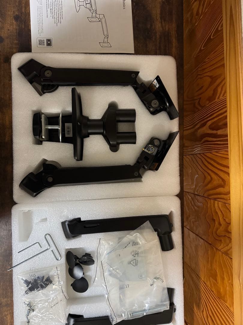 Amazonベーシック モニターアーム デュアル [エルゴトロン]