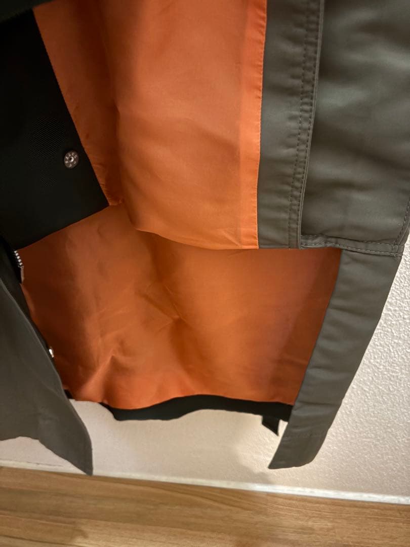 サカイ　sacai ナイロン　カーキ　オレンジ　MA-1 スカート　３