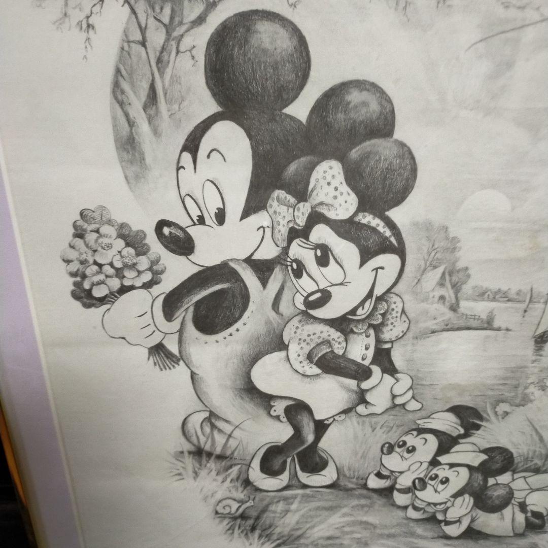 ミッキーマウスとミニーマウスの鉛筆画