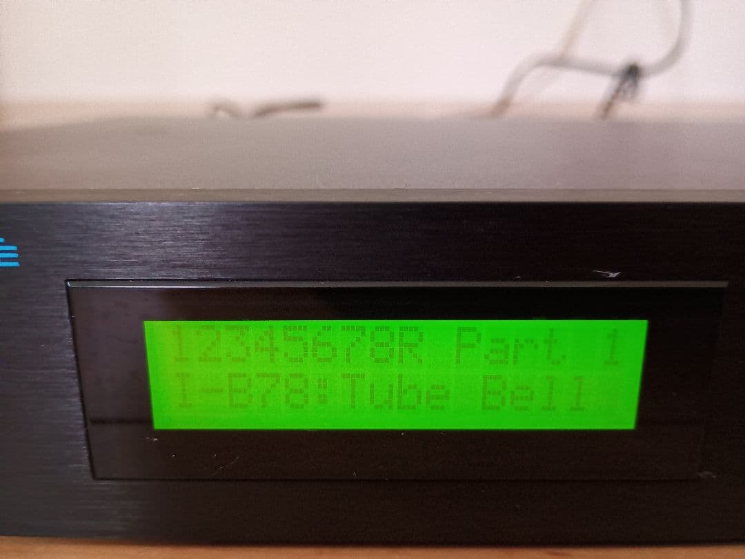 Roland D-110/PG-10 シンセサイザー